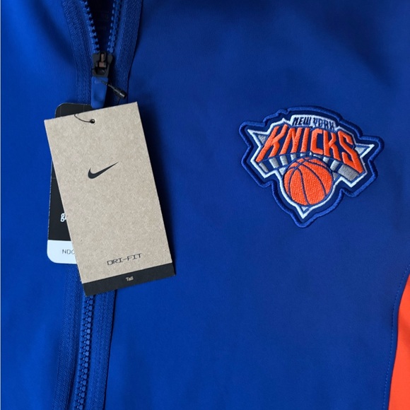 Nike New York Knicks Team Issue Warmup Pregame Hoodie Men Sz  XL Tall FB5730-495 - Picture 2 of 9